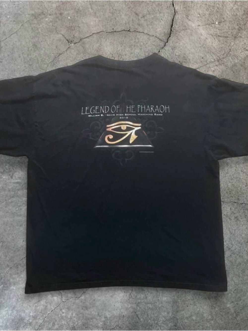 Legend of the Pharaoh
Vintage 90s T-Shirt